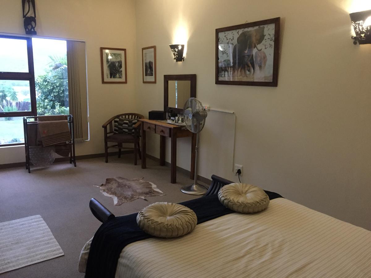 הרטנבוס Cheetah Lodge Guest House מראה חיצוני תמונה