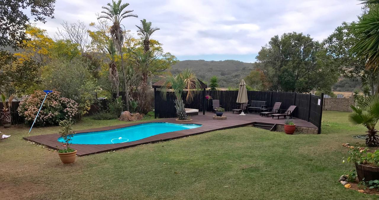 הרטנבוס Cheetah Lodge Guest House מראה חיצוני תמונה